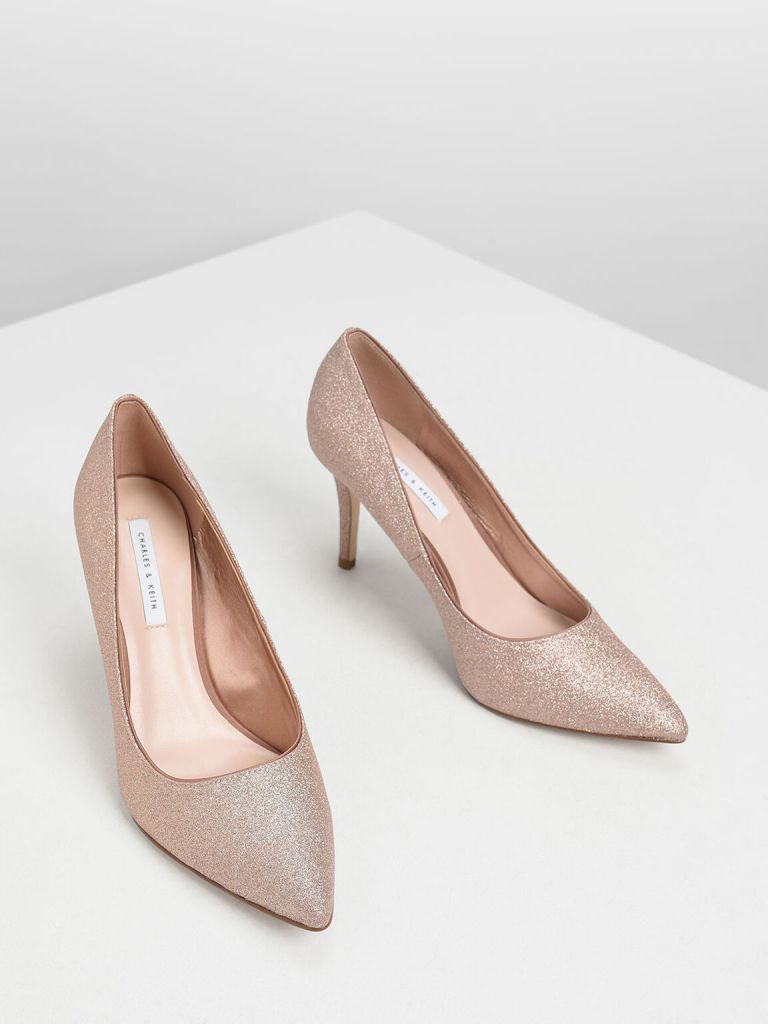 rose gold heels stay in or step out